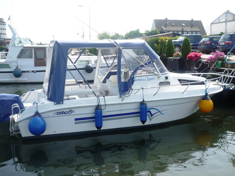 Sportboot mit 6teilige Verdeck